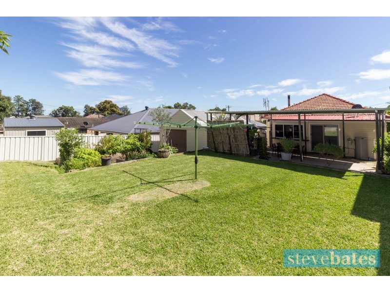22 Bourke Street East, Raymond Terrace NSW 2324