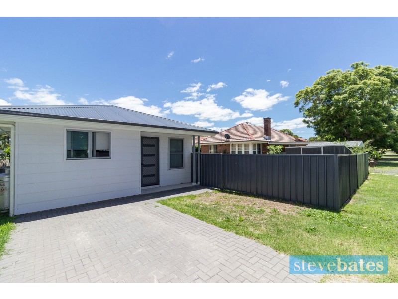 1 & 1A Kinross Street, Raymond Terrace NSW 2324