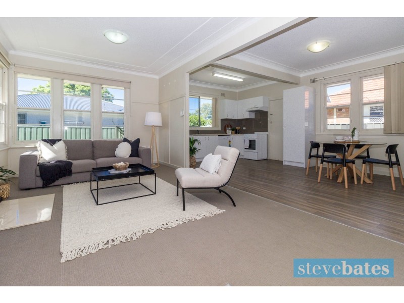 1 & 1A Kinross Street, Raymond Terrace NSW 2324