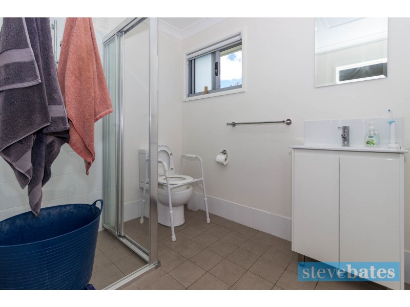 1 & 1A Kinross Street, Raymond Terrace NSW 2324