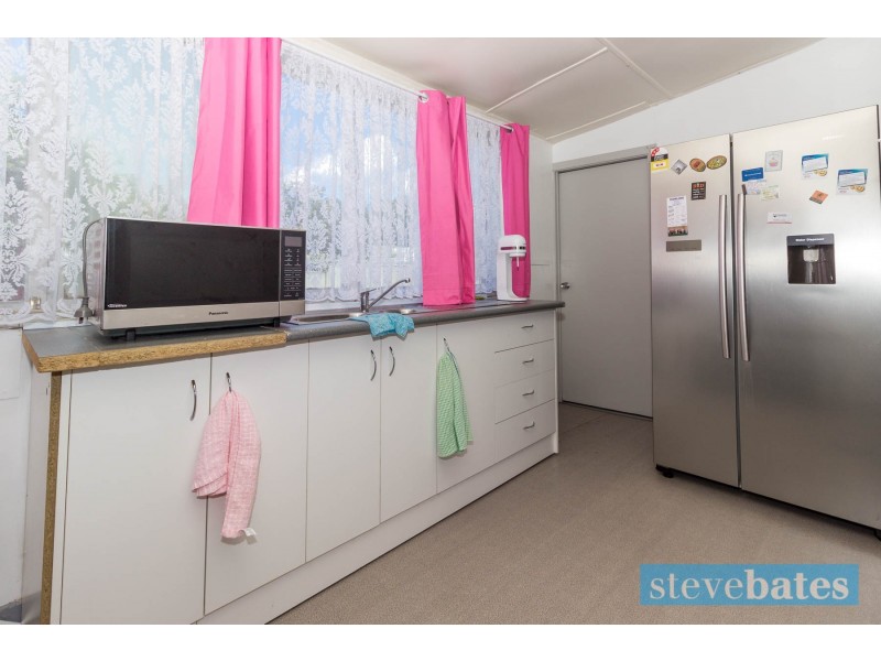 5 & 5A Sturgeon Street North, Raymond Terrace NSW 2324