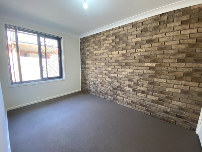 1/16 Sturgeon Street North, Raymond Terrace NSW 2324