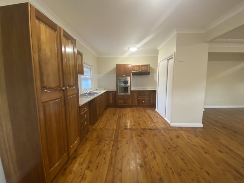 7 Sturgeon Street, Raymond Terrace NSW 2324