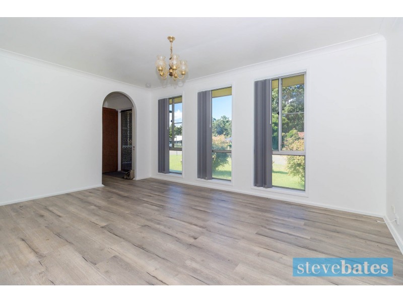 18 Rosemount Drive, Raymond Terrace NSW 2324