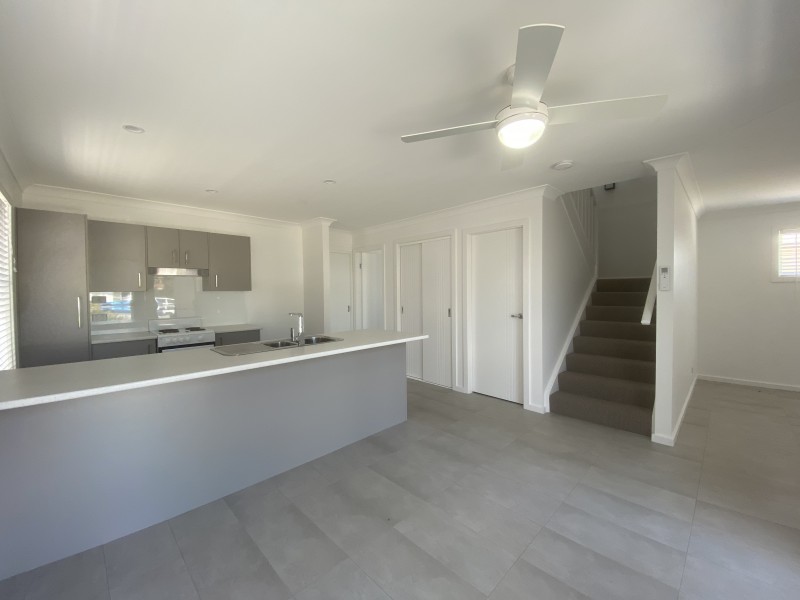 1/4 Irrawang Street, Raymond Terrace NSW 2324