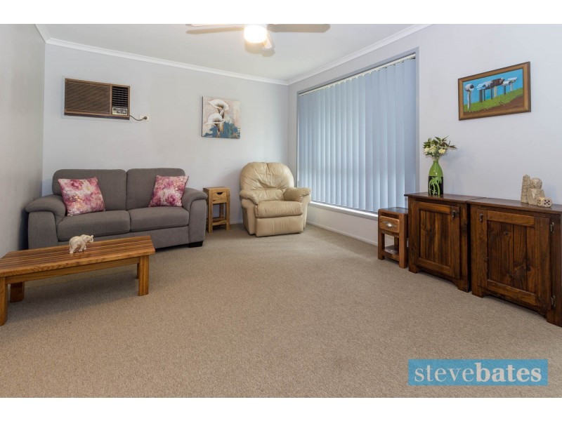 8 Osterley Close, Raymond Terrace NSW 2324