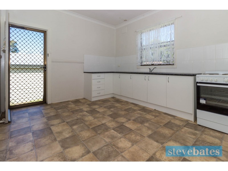 9 Irrawang Street, Raymond Terrace NSW 2324