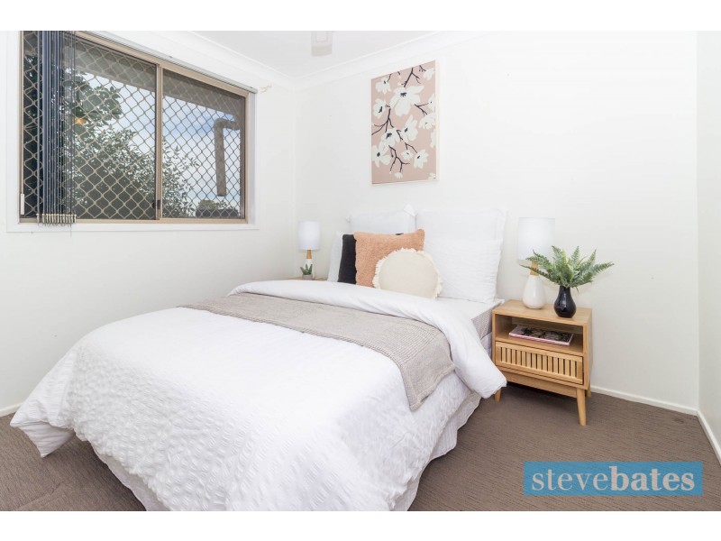 14 Greenslopes Drive, Raymond Terrace NSW 2324