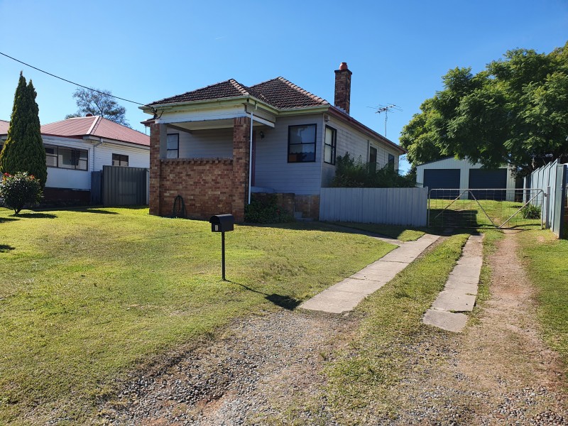 5 Wood Street, Raymond Terrace NSW 2324