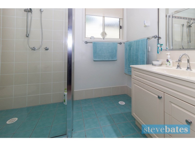 1 Bennett Place, Raymond Terrace NSW 2324