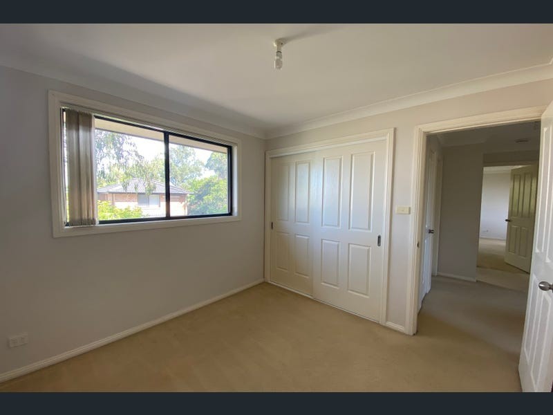 1/18 Oak Circuit, Raymond Terrace NSW 2324