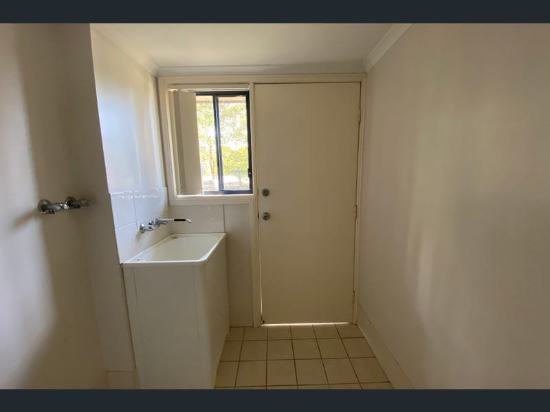 1/18 Oak Circuit, Raymond Terrace NSW 2324