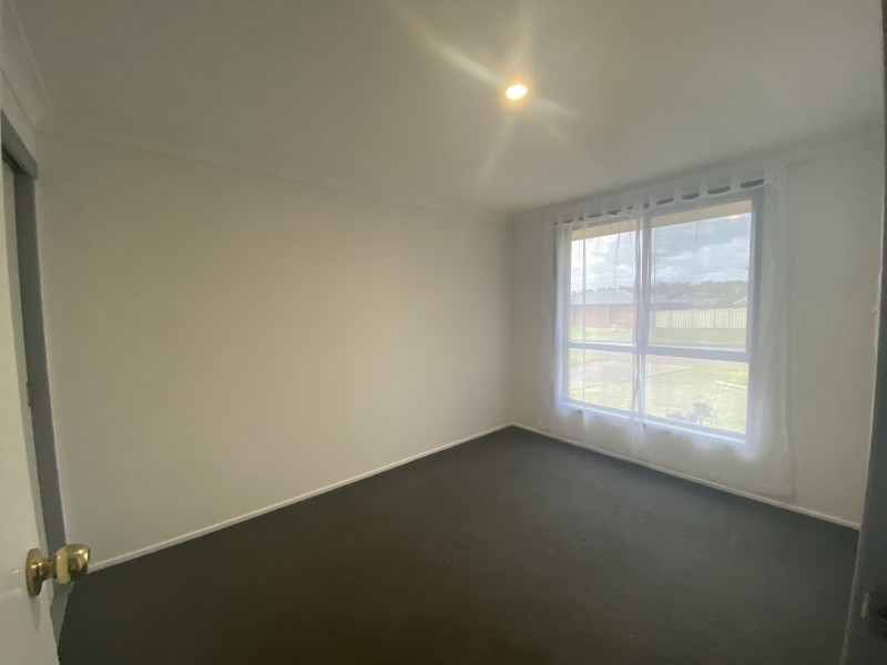 8 Elwin Road, Raymond Terrace NSW 2324