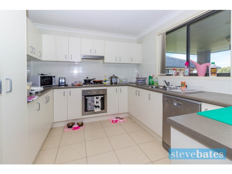 24 Closebourne Way, Raymond Terrace NSW 2324