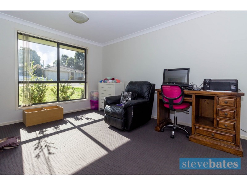 24 Closebourne Way, Raymond Terrace NSW 2324