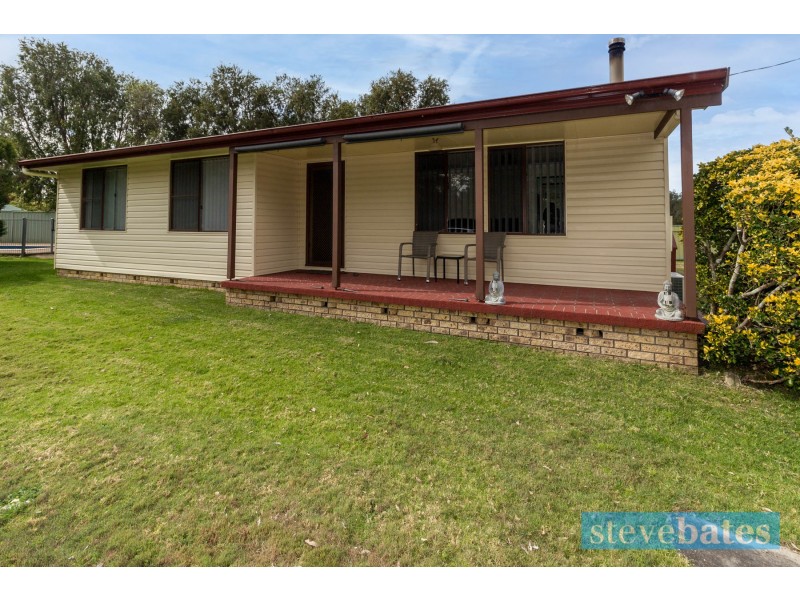 14 Shetland Drive, Limeburners Creek NSW 2324