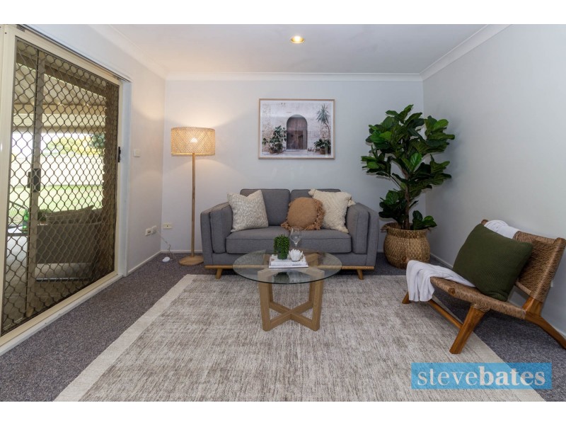 4 Sherwood Place, Raymond Terrace NSW 2324