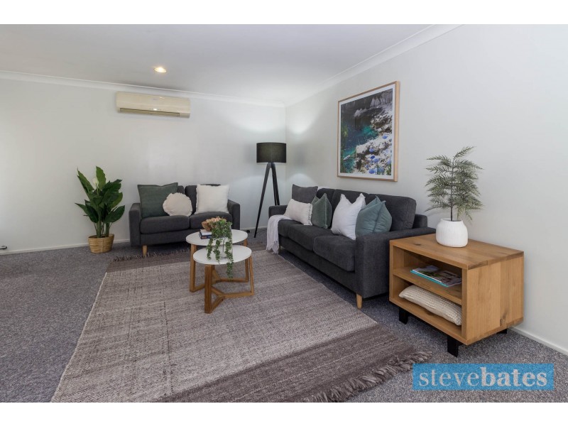 4 Sherwood Place, Raymond Terrace NSW 2324