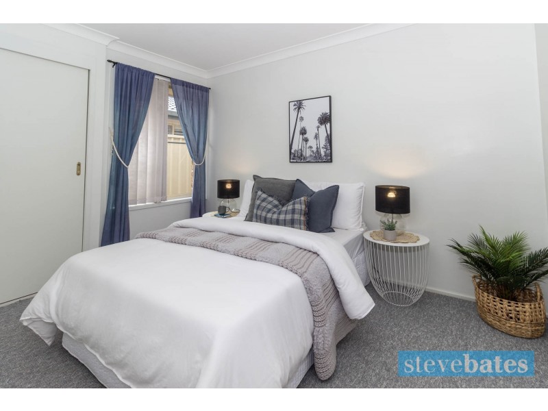 4 Sherwood Place, Raymond Terrace NSW 2324