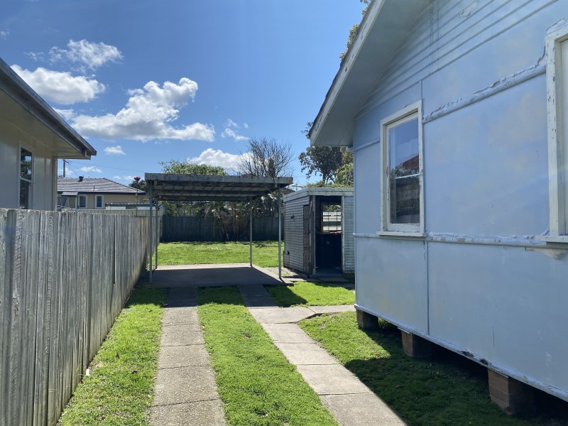 35 Troman Parade, Raymond Terrace NSW 2324