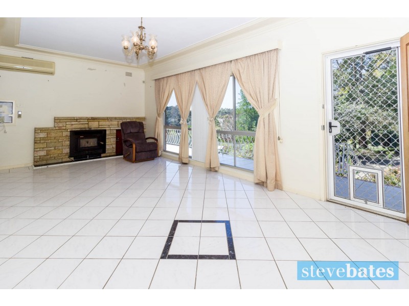 12 Rees James Road, Raymond Terrace NSW 2324