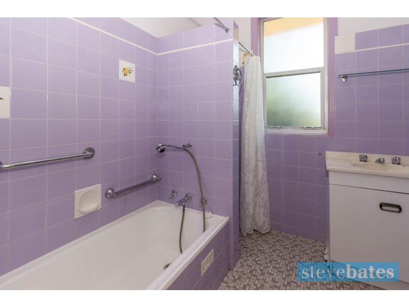 12 Rees James Road, Raymond Terrace NSW 2324