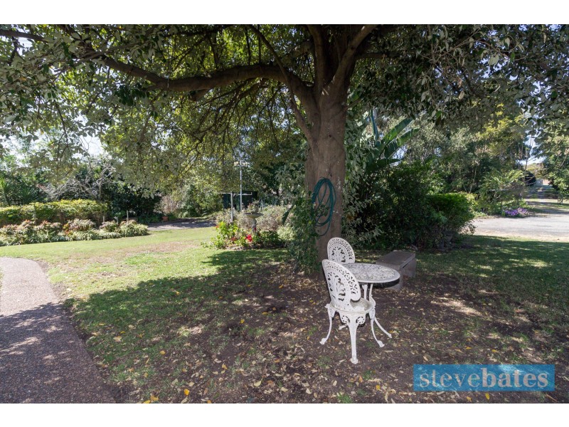 12 Rees James Road, Raymond Terrace NSW 2324