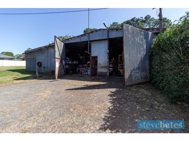 12 Rees James Road, Raymond Terrace NSW 2324