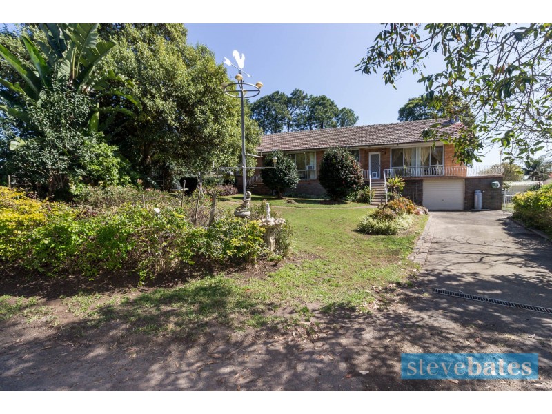 12 Rees James Road, Raymond Terrace NSW 2324