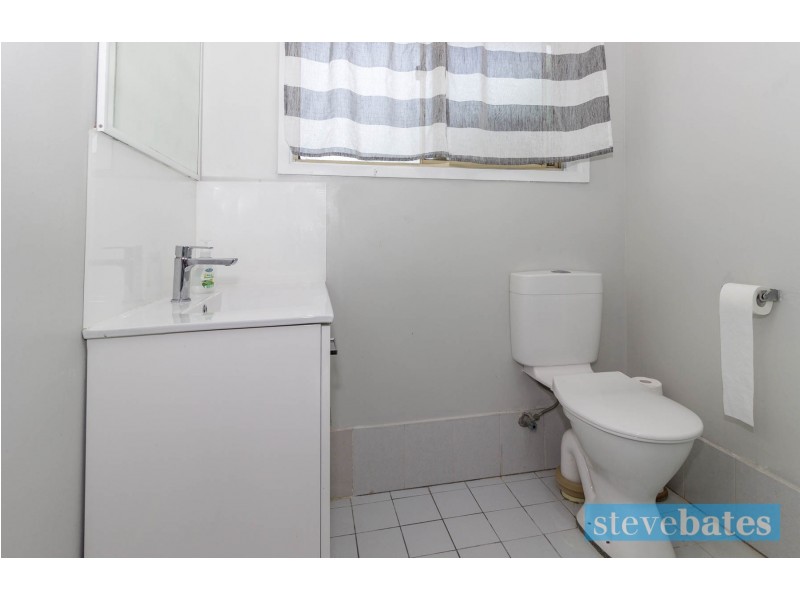 10 Holwell Circuit, Raymond Terrace NSW 2324