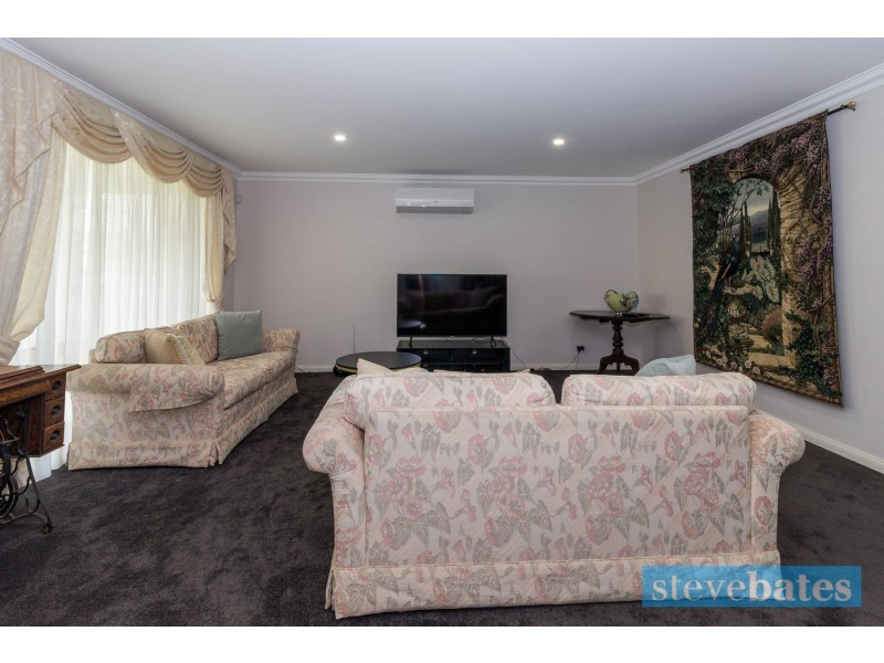 7 McPherson Place, Raymond Terrace NSW 2324