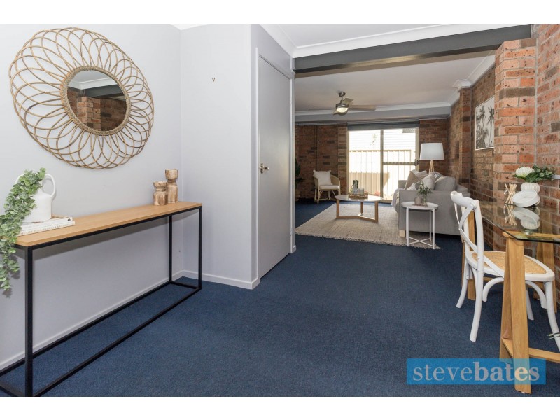 1/14 Johnson Close, Raymond Terrace NSW 2324