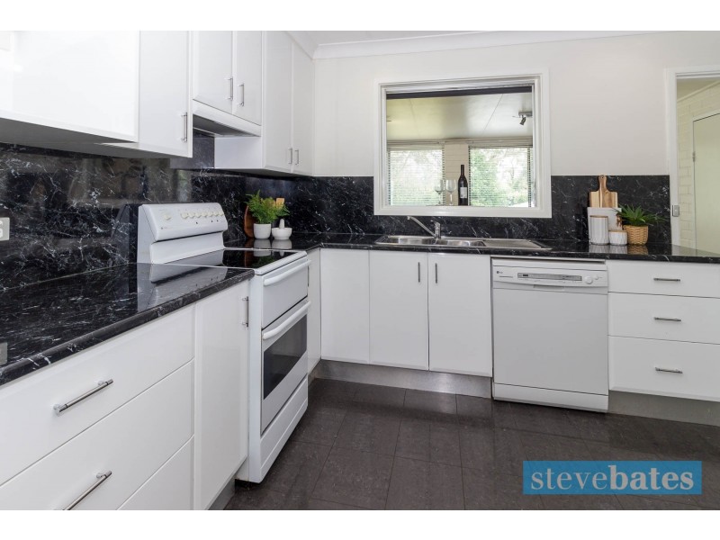 8 Thomas Street, Raymond Terrace NSW 2324