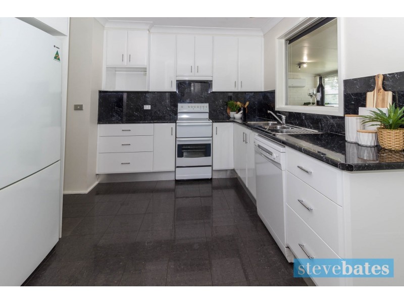 8 Thomas Street, Raymond Terrace NSW 2324