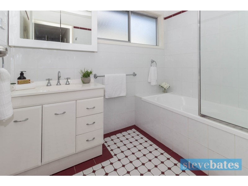 8 Thomas Street, Raymond Terrace NSW 2324