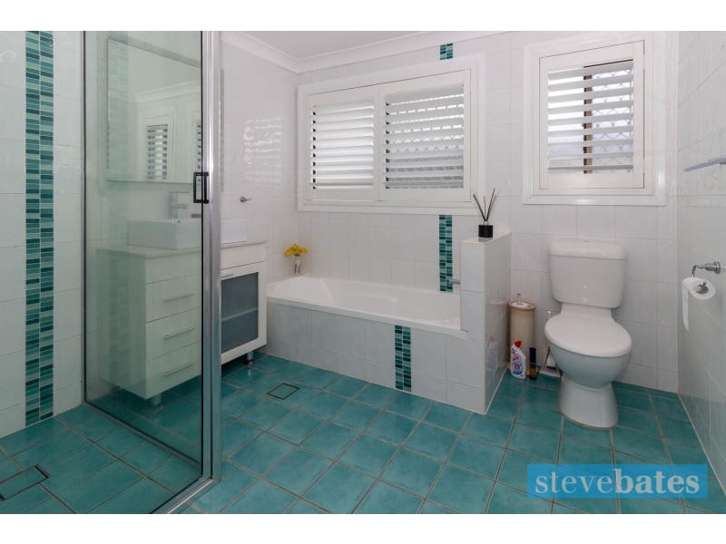 5 Osterley Close, Raymond Terrace NSW 2324