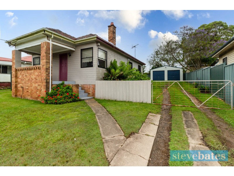 5 Wood Street, Raymond Terrace NSW 2324