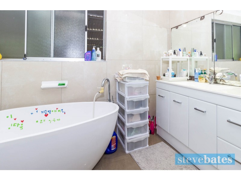 39 Rosemount Drive, Raymond Terrace NSW 2324
