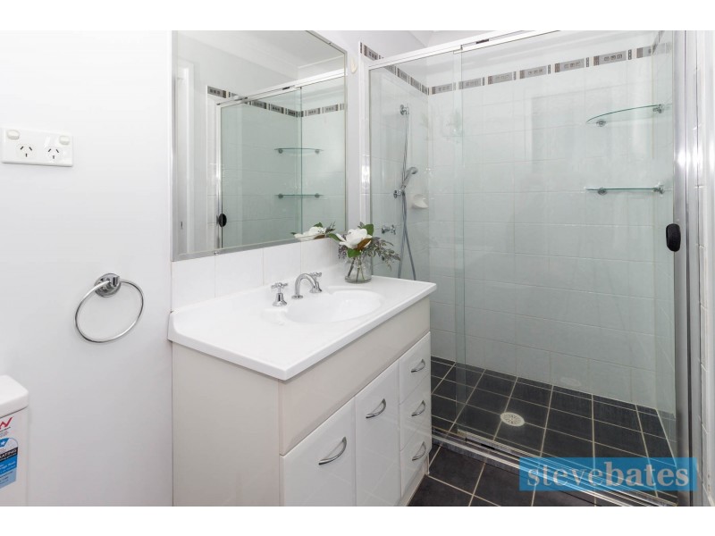 24 Martens Avenue, Raymond Terrace NSW 2324