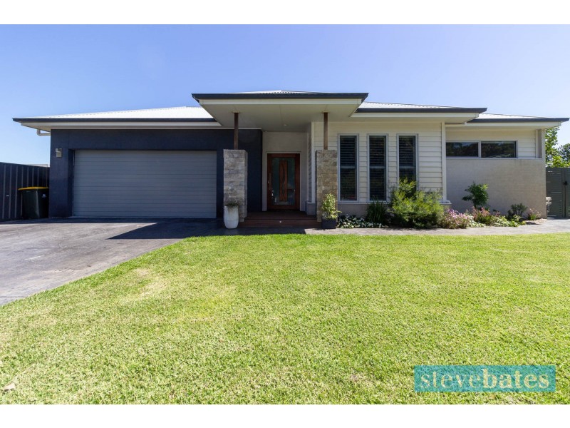 1 Jabiru Drive, Fern Bay NSW 2295