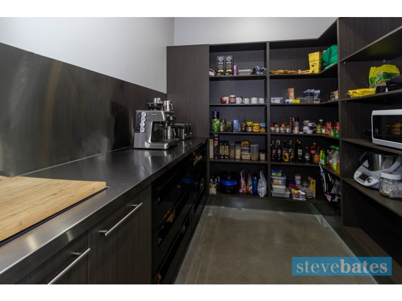 1 Jabiru Drive, Fern Bay NSW 2295