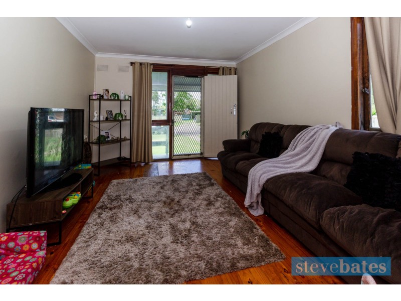 35 Troman Parade, Raymond Terrace NSW 2324