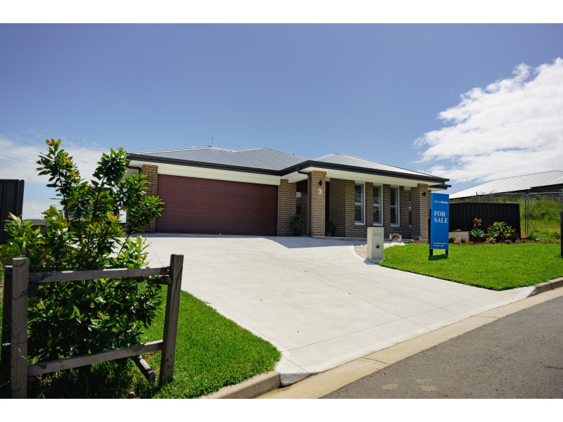3 Maxus Close, Raymond Terrace NSW 2324