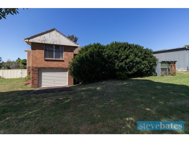 12 Rees James Road, Raymond Terrace NSW 2324