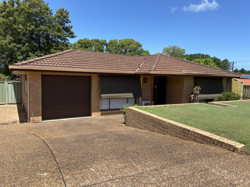 4 Courtaulds Road, Raymond Terrace NSW 2324