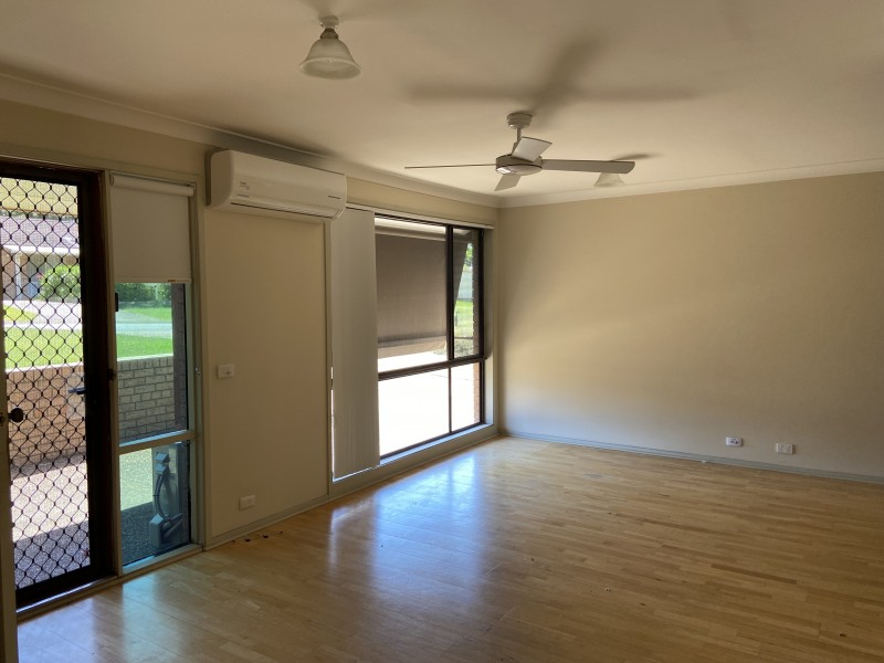 4 Courtaulds Road, Raymond Terrace NSW 2324