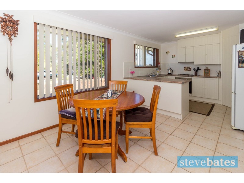 28 Robert Campbell Drive, Raymond Terrace NSW 2324