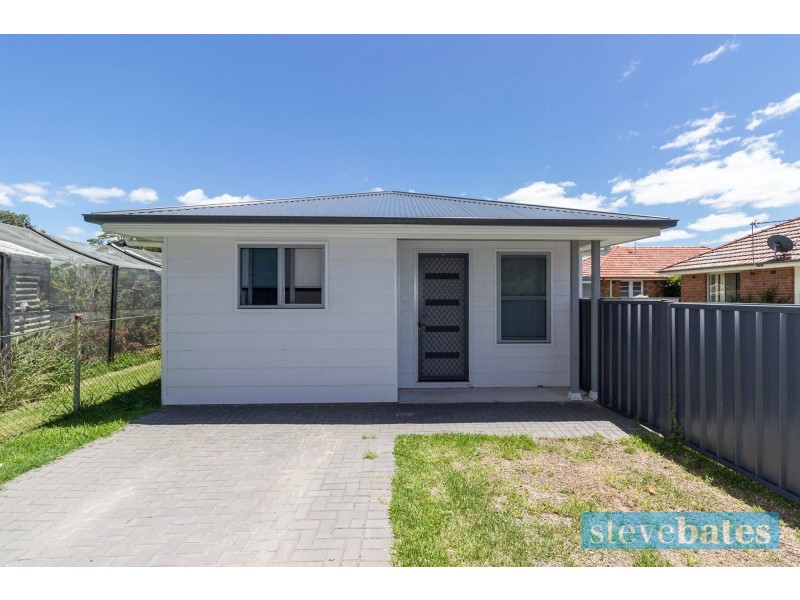 1A Kinross Street, Raymond Terrace NSW 2324