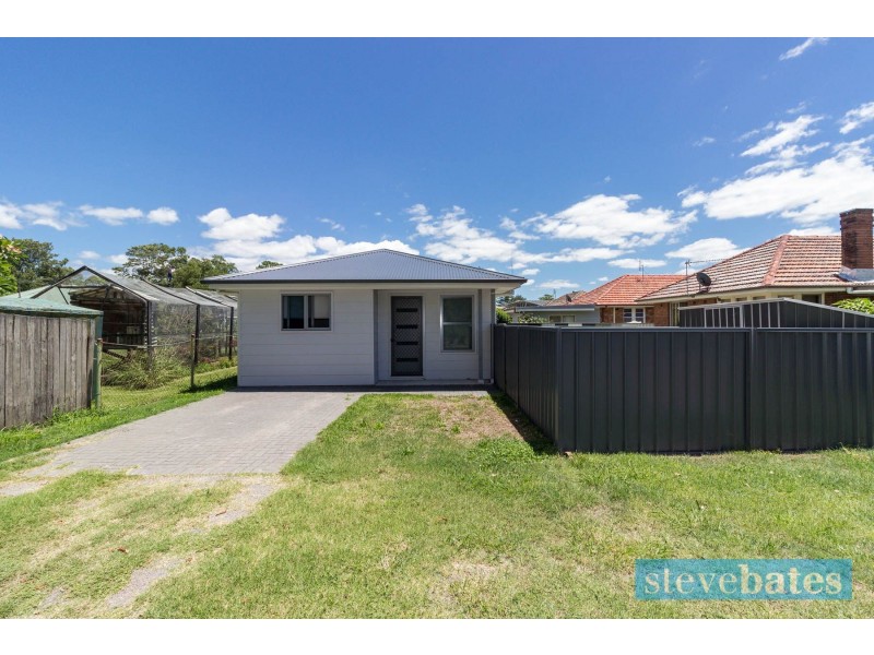 1A Kinross Street, Raymond Terrace NSW 2324