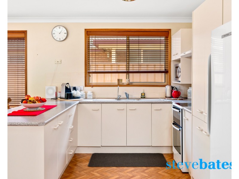 8 Cederwood Crescent, Raymond Terrace NSW 2324